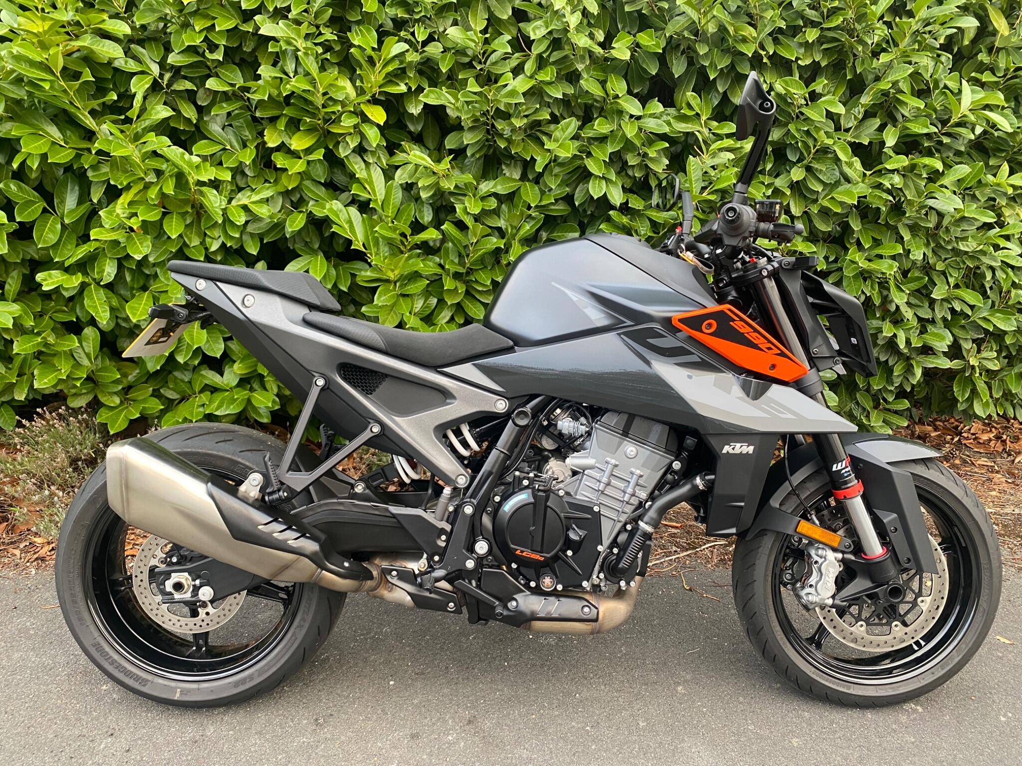 2025 25 Reg KTM 990 Duke